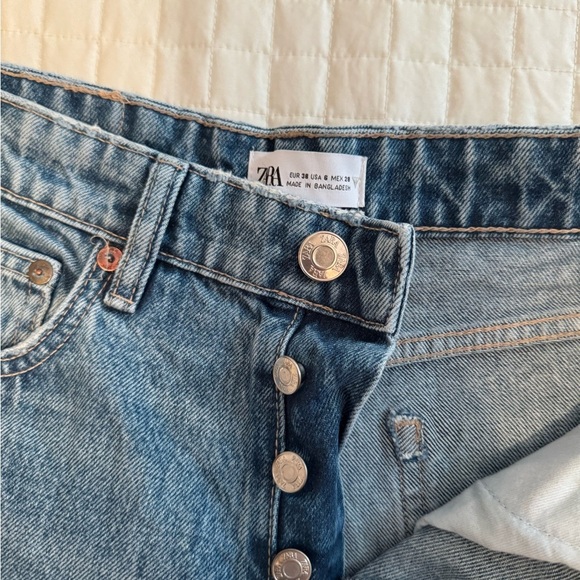 Zara Women's Straight Leg Blue Jeans - Picture 2 of 4